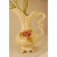 Ceramiczny wazon w kształcie dzbana